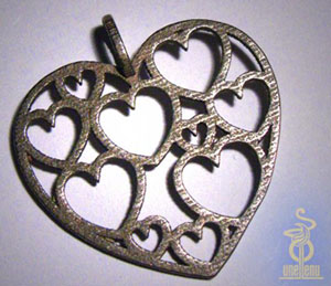 heart pendant