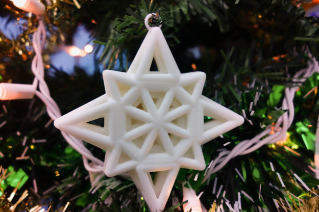 Wireframe Star Ornament by atoroesp