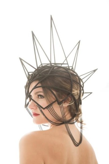 Sascha Hosey models her 3D Printed Headdress