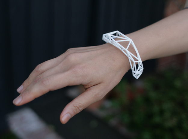 Thin Lena Bracelet - Medium (Strong and Flexible) by XYZ Workshop