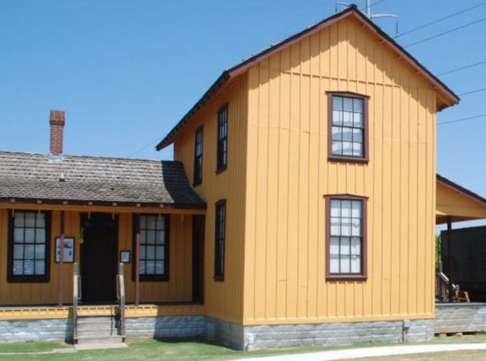 The real-life house that inspired Stony's first 3D printed design