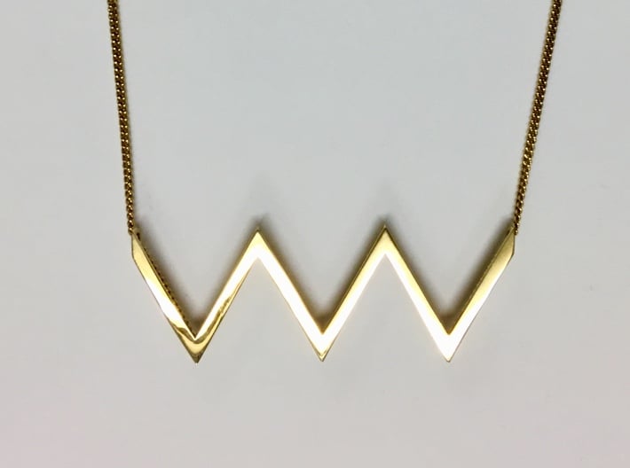 3D printed necklace pendant in zig zag shape