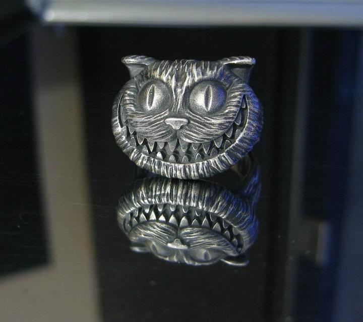 Cheshire Cat Ring 3.jpg