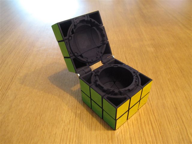 Hinged Gift Cube - prototype - view 4.jpg