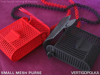 VP-small-mesh-purse-open.jpg